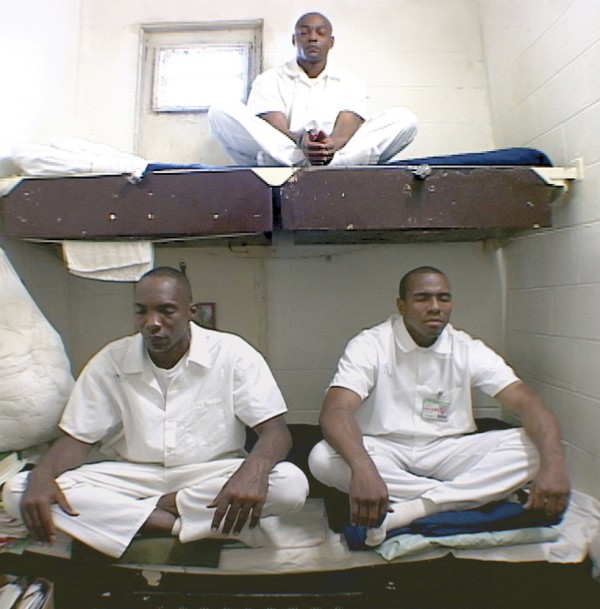 Meditators_bunk